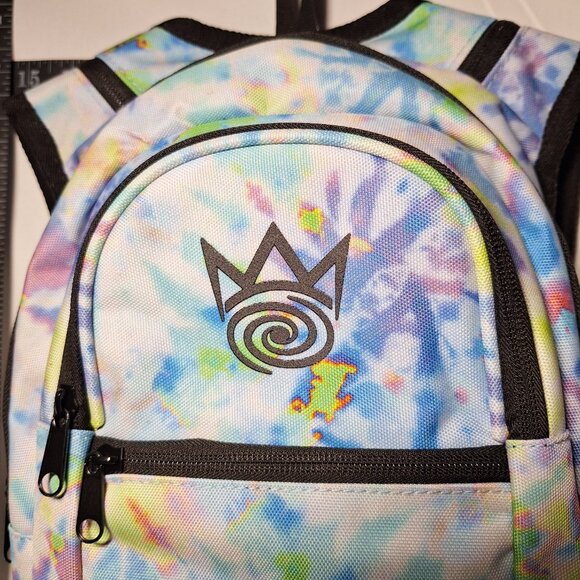 NWT Crazy Crowns Hydration Backpack with bladder - tie dye - NEW main image 15